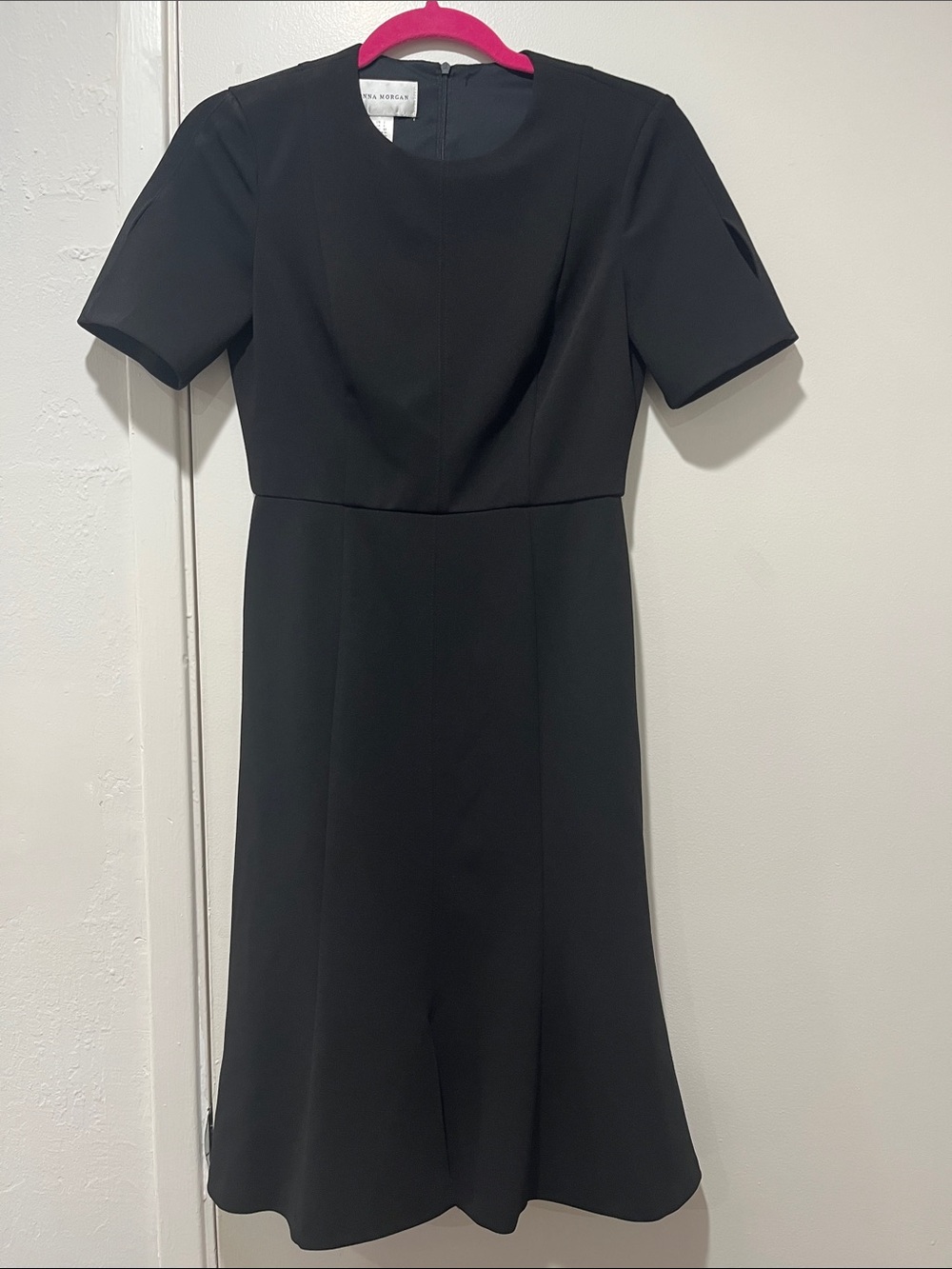 Donna Morgan Black Short-Sleeve A-Line Dress